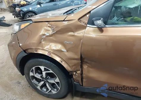 2020 Kia Sportage Lx z USA, uszkodzony, nr VIN KNDPMCAC5L7752379